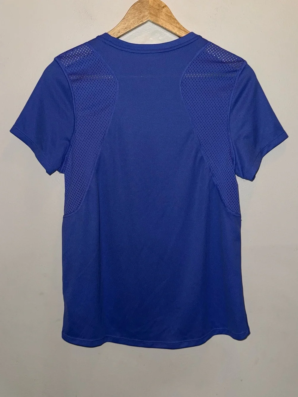 Nike Running Women’s Dri-FIT Short-Sleeve T-shirt Blue Size Medium